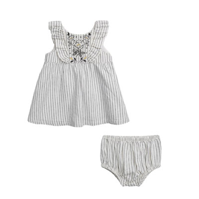 Robe rayée et brodé